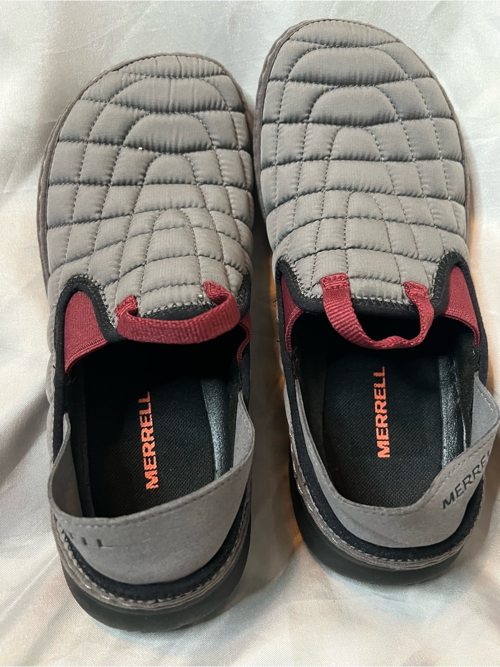 Merrell Men's Hut Moc Quilted Slip-On Shoes - Grey/Red (Size 7)